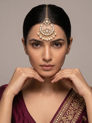 Bridal Model Styled in Antique Victorian Maang Tikka with Traditional Lehenga